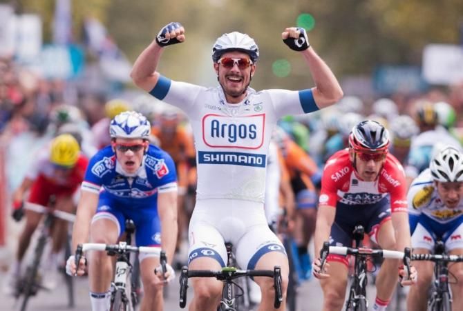 John Degenkolb (Argos-Shimano) won the 2013 Paris-Tours by a clean set of wheels