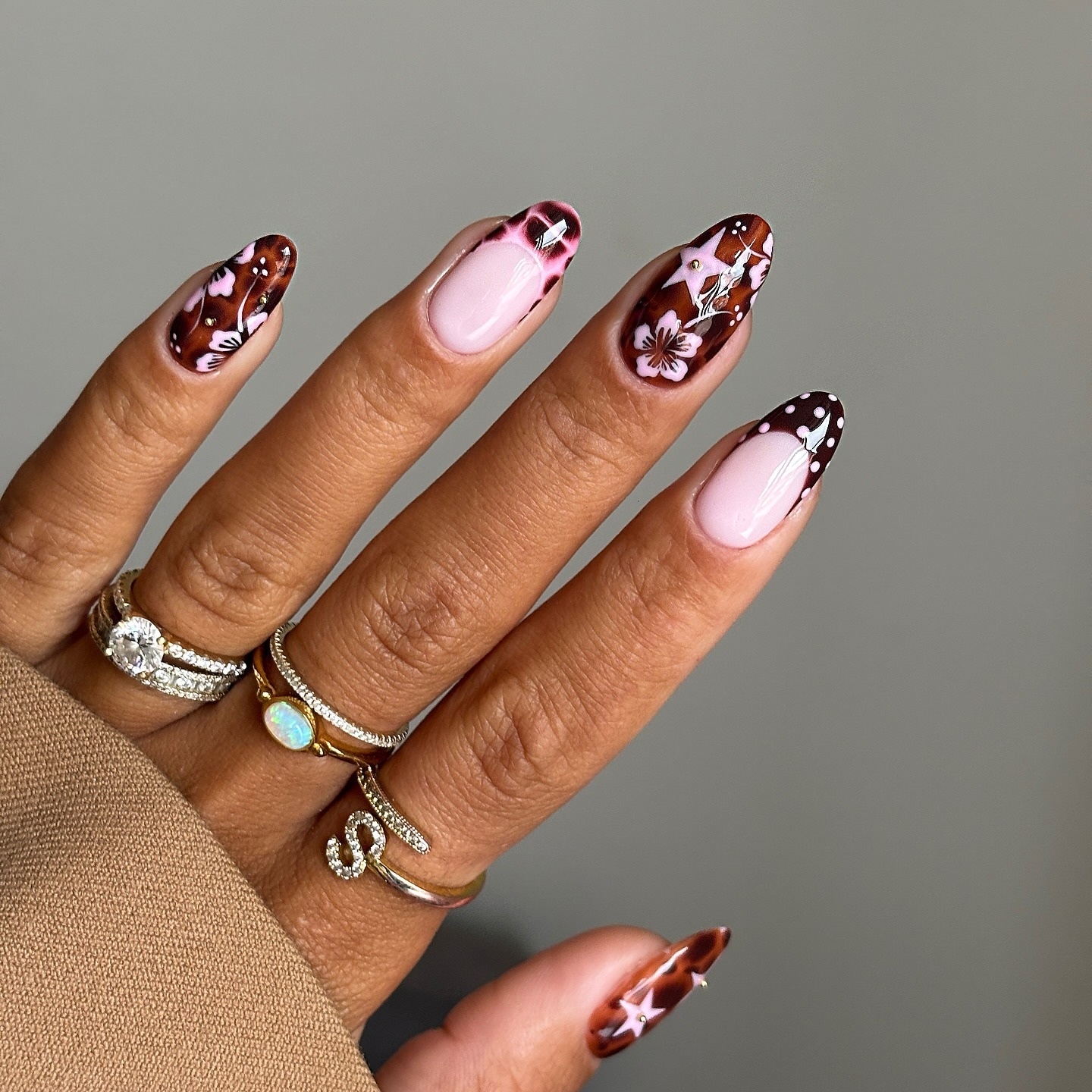 Gen Z French manicure.