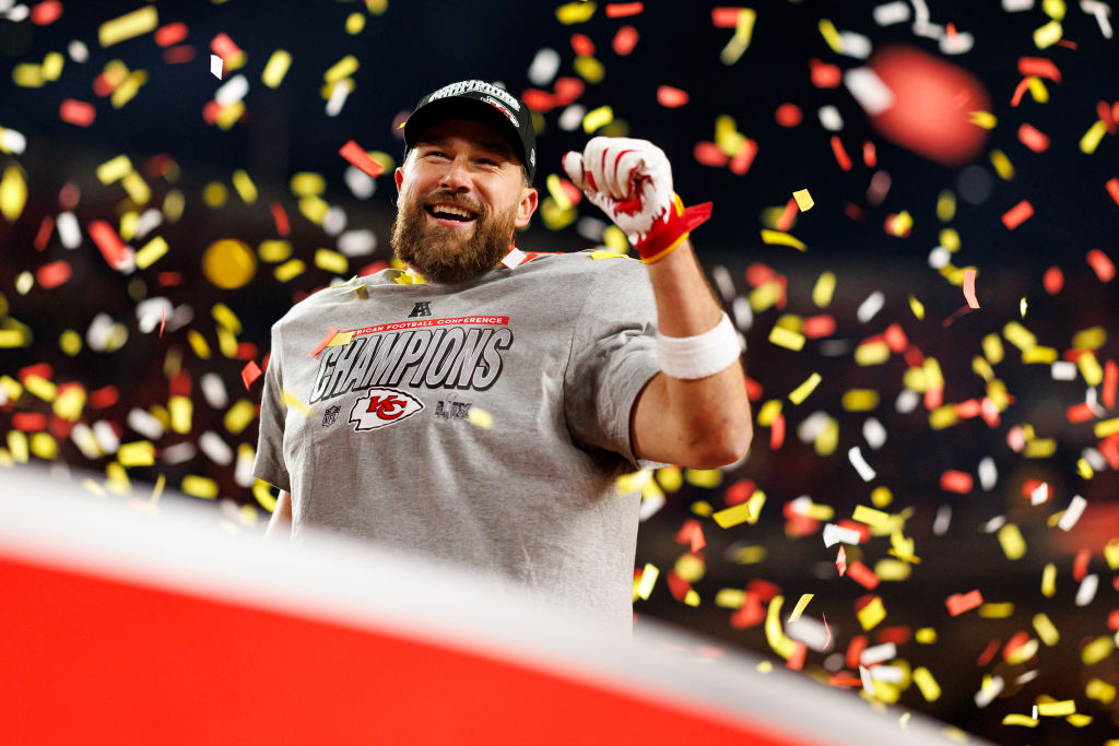 Tight end Travis Kelce #87 of the Kansas City Chiefs