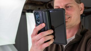 Caseborne V protective case for Samsung Galaxy Z Fold 4