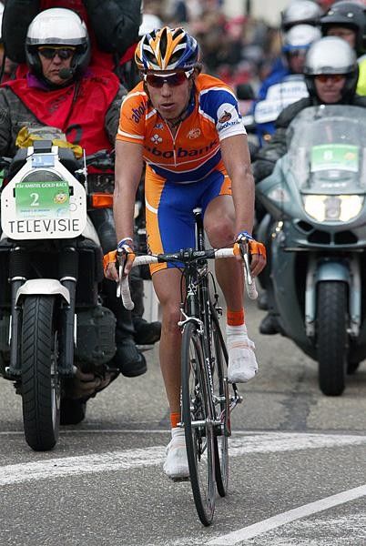 Thomas Dekker rolls in a bit frustrated. He did well, but fifth wasn't the win the team had hoped for