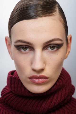 Elie Saab Autumn Winter 2025 Fashion Month beauty look