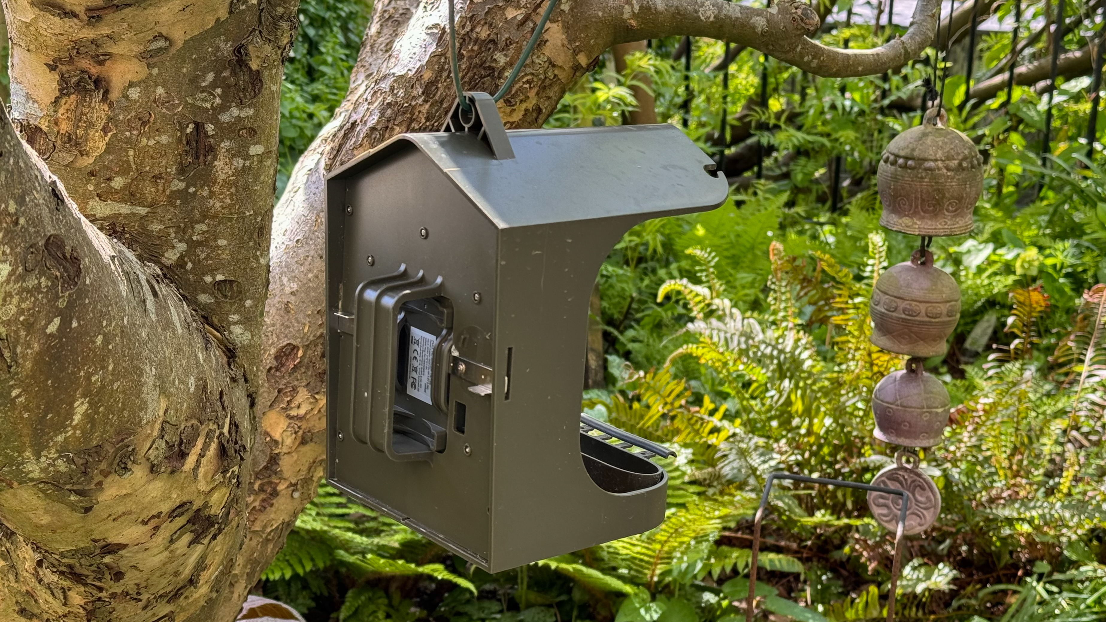 Technaxx Bird Feeder Camera hanging from tree in garden