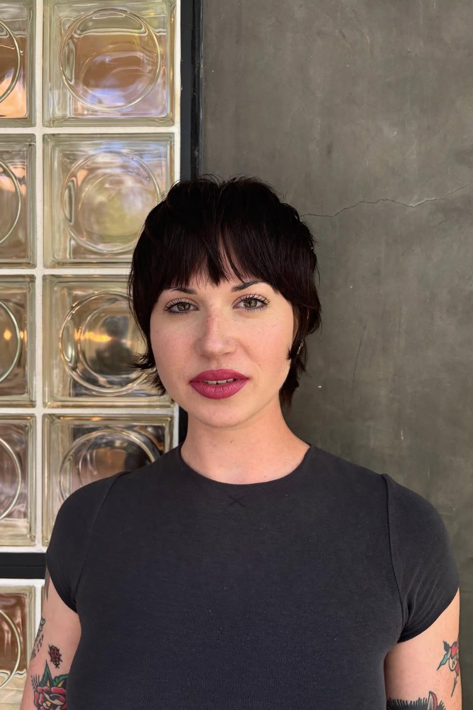 A model shows off their new bixie cut by Isabella Sementilli.