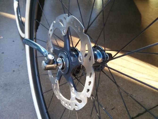 Shimano's aluminum-and-stainless steel rotors do an excellent job of dissipating heat - a feature that isn't really necessary for 'cross