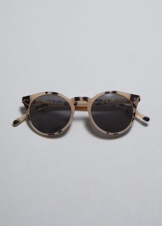 Classic Round Frame Sunglasses