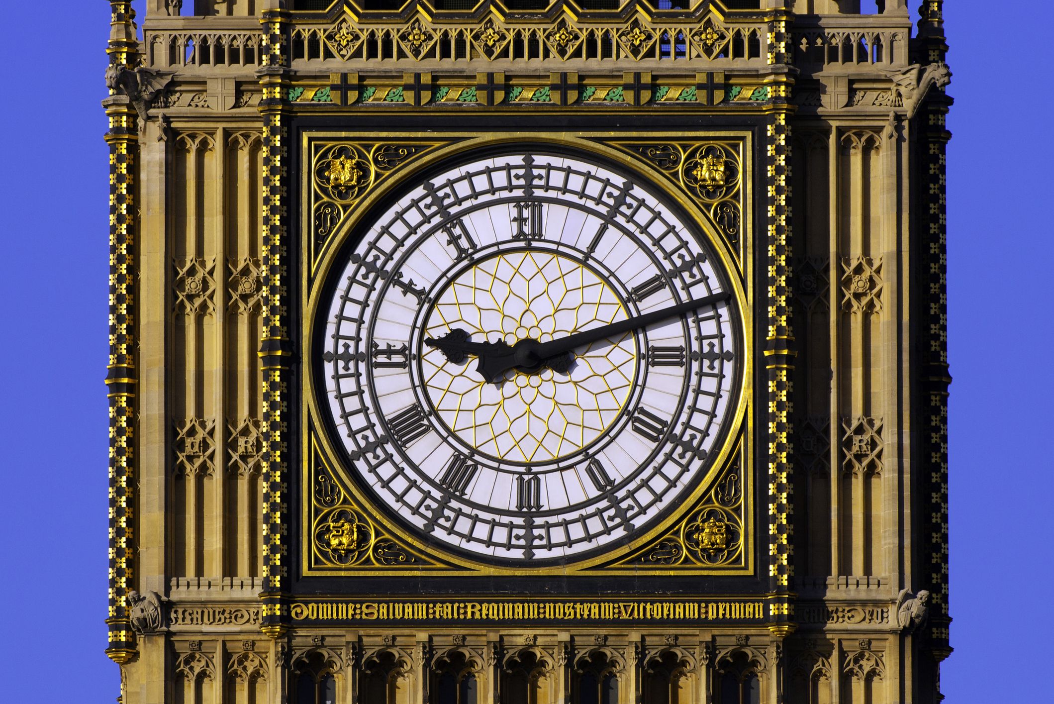 Energy crisis boosts daylight saving debate
