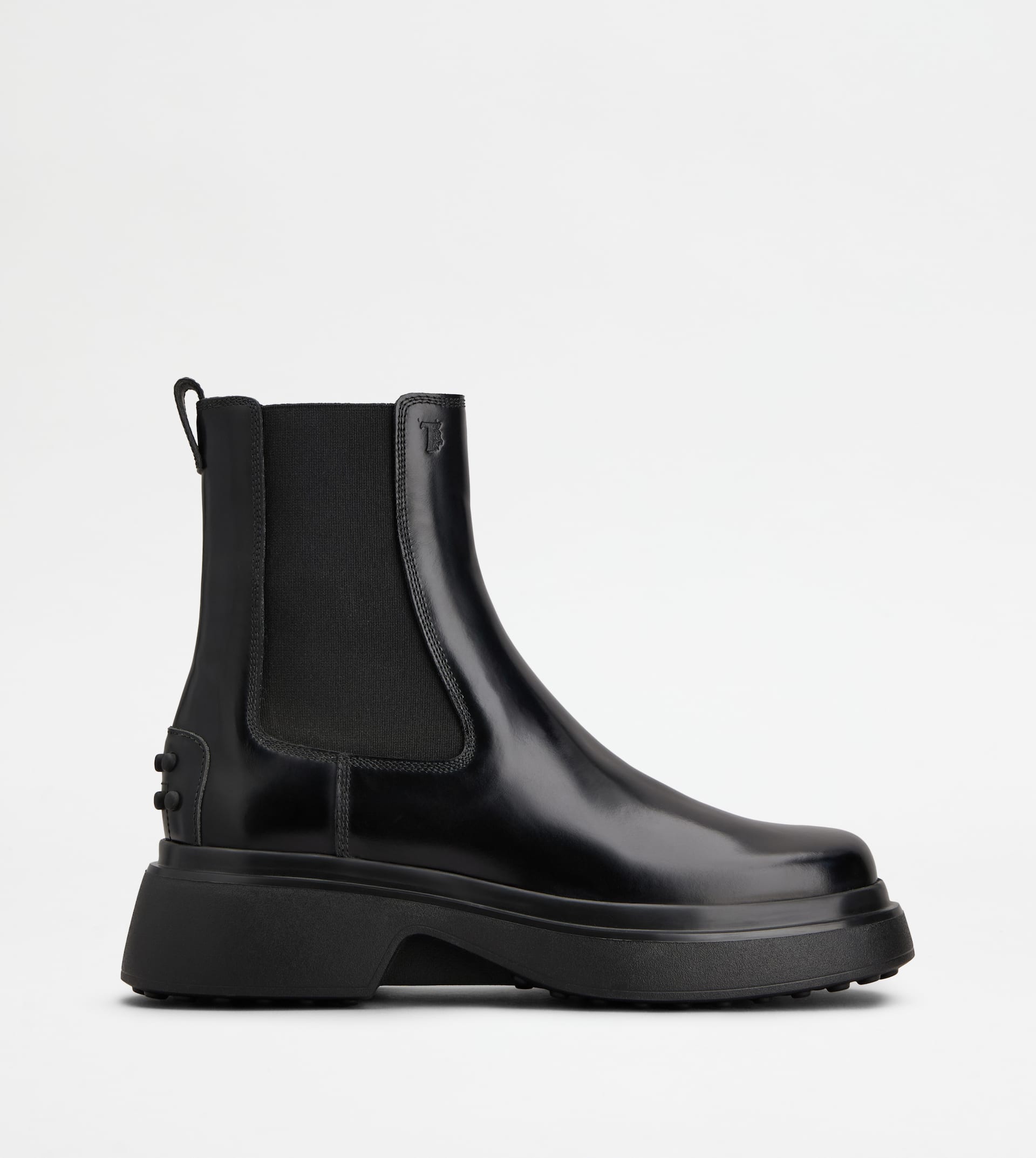 Chelsea Ankle Boots in Leather
