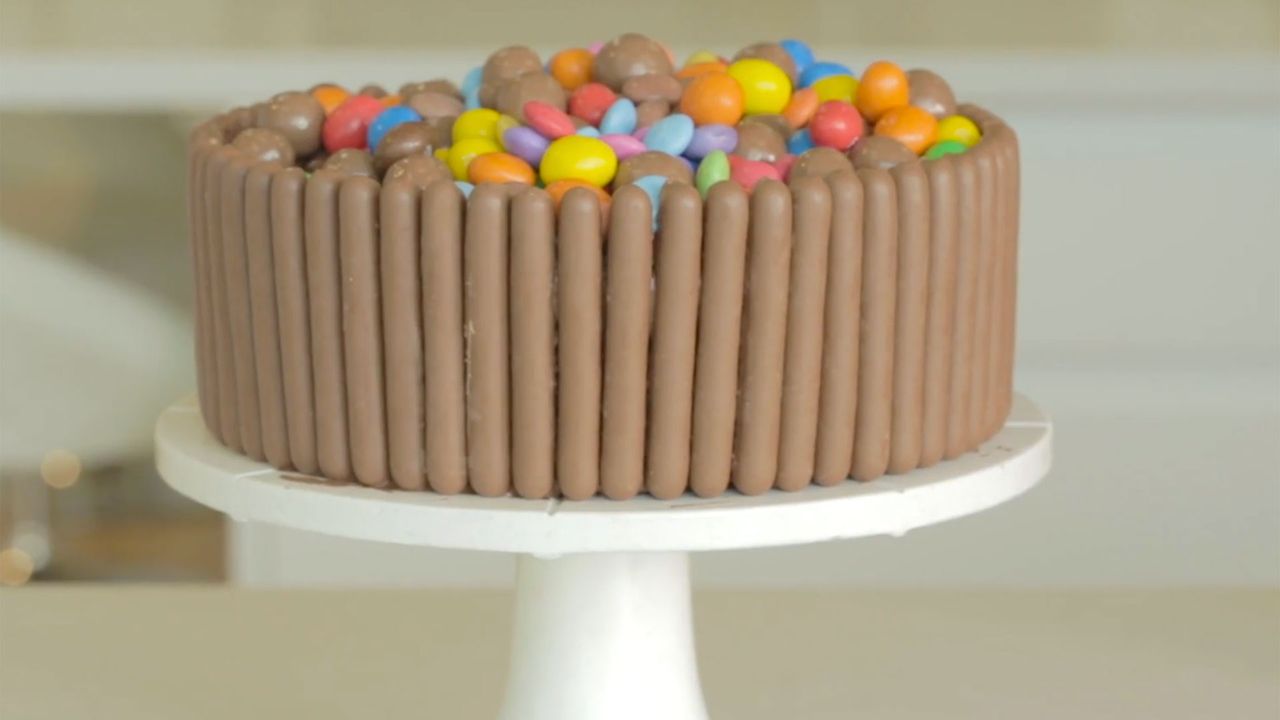 Chocolate finger cake