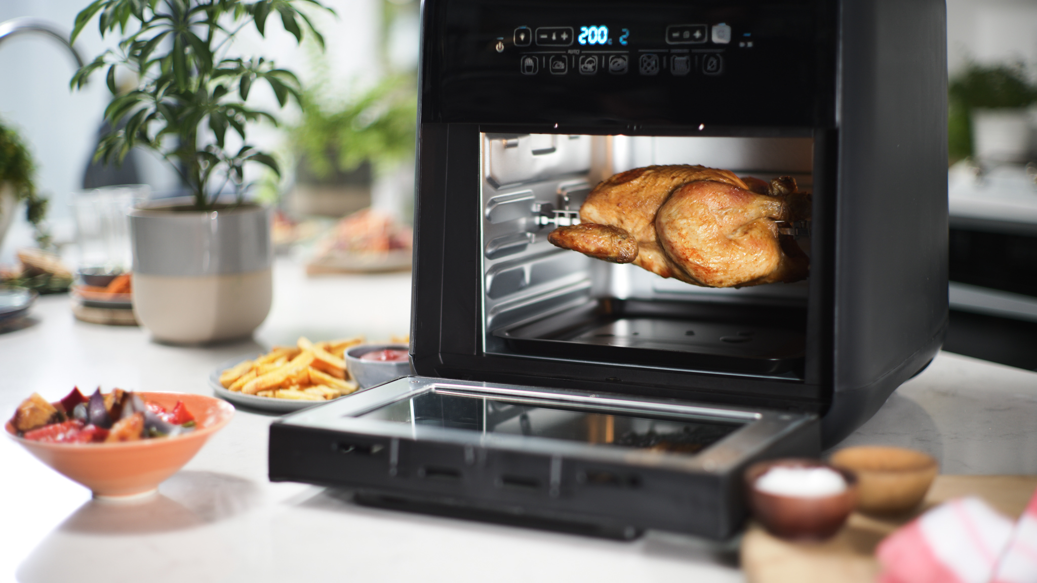What to cook in an air fryer roast chicken by Breville