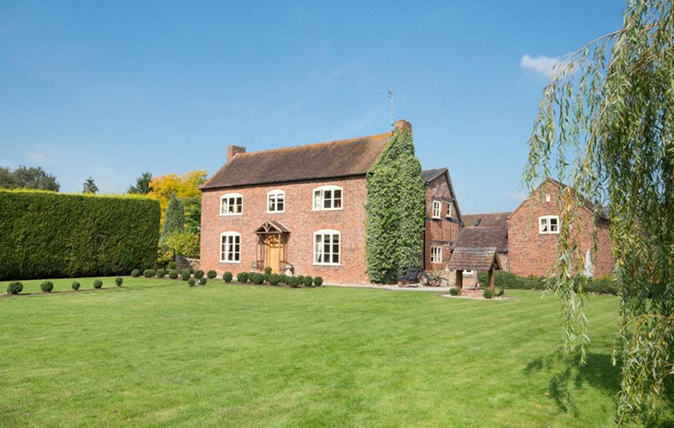 properties for sale near national hunt racecourses