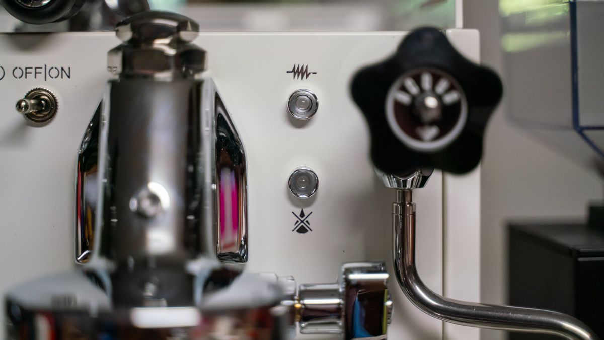 Seattle Coffee Gear Diletta Bello testing images