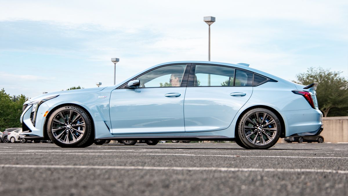 2026 Cadillac CT5 Blackwing review.