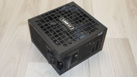Lian Li RS1200G ATX 3.1