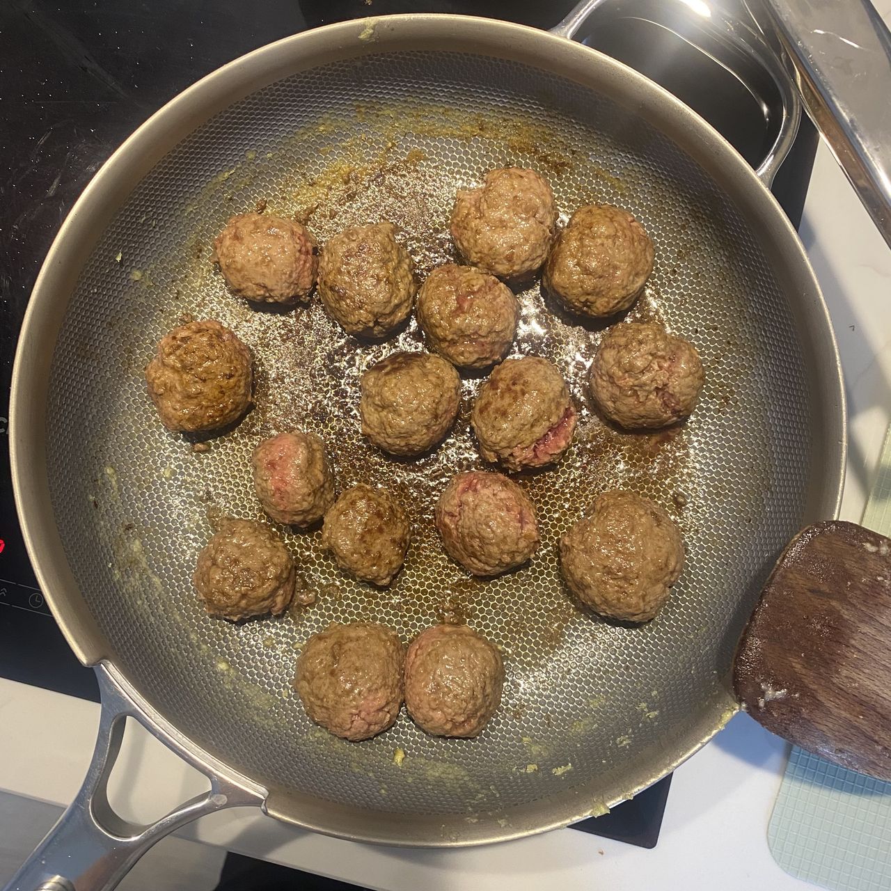 Testing the Always Pan Titanium Pro