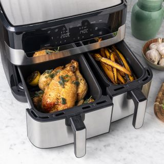 Jamie Oliver's new air fryer cookbook and air fryer