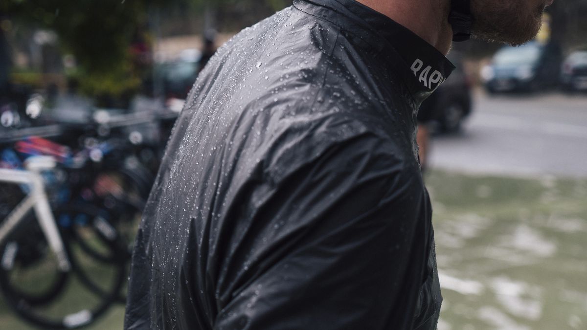 Rapha Pro Team Lightweight Gore-Tex Shakedry Jacket review