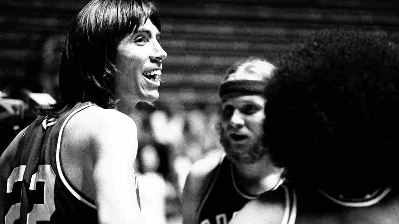 Boston&amp;rsquo;s Tom Scholz on a basketball court in 1979