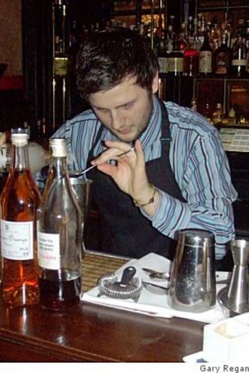 20-drinks-youd-need-to-sell-your-liver-to-pay-for-3-1556688415-Ued6-column-width-inline