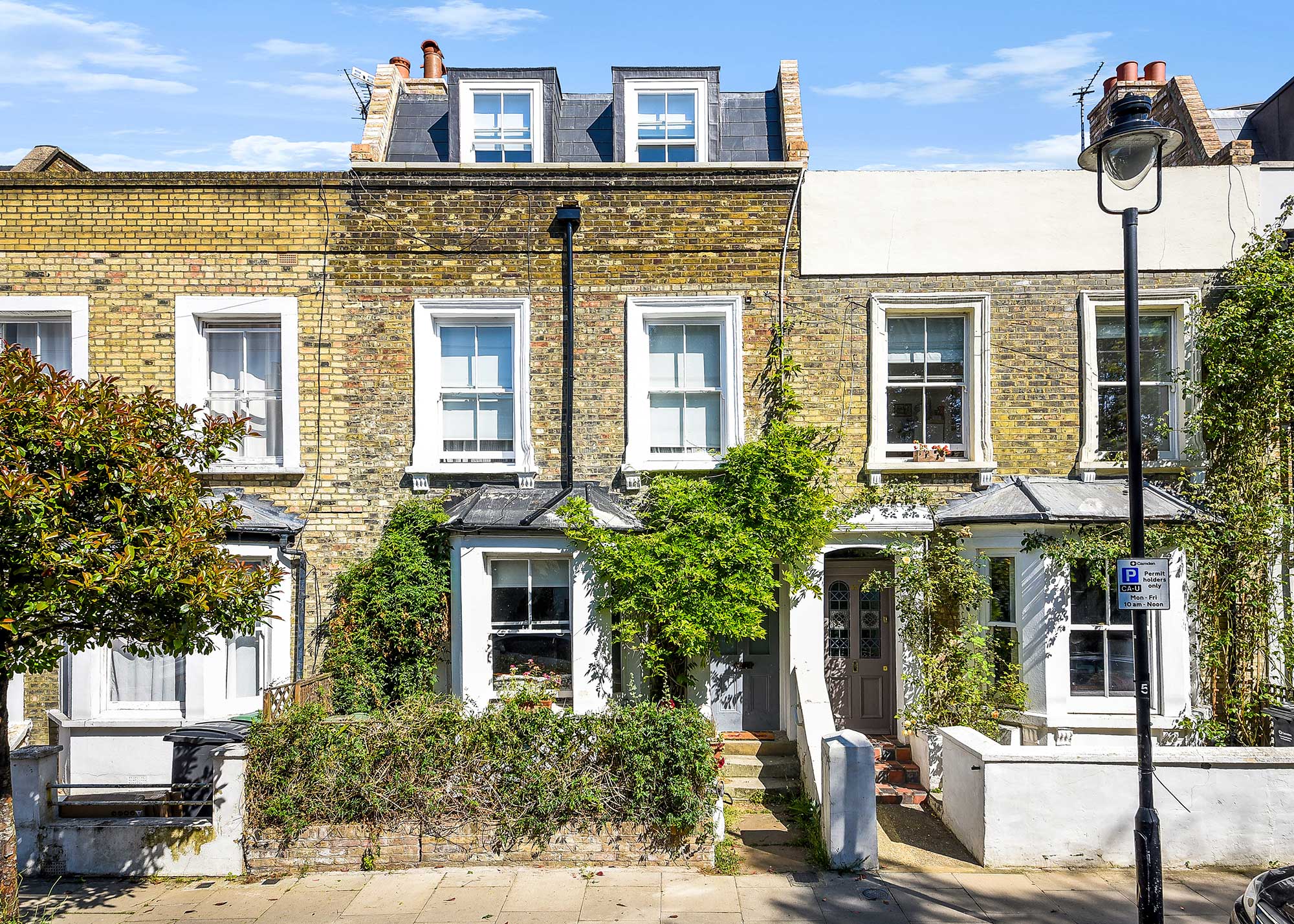 terraced London townhouse with mansard loft conversion