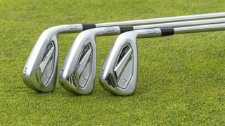 Mizuno JPX 925 Hot Metal Pro Irons