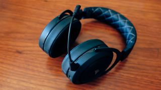 Corsair HS70 Wireless Gaming Headset review
