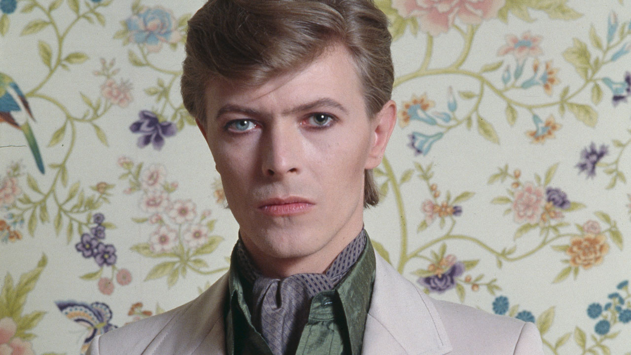 David Bowie's Heroes: The Meaning Behind The Song