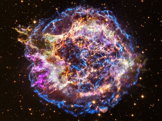 Watch As a Supernova Morphs and Its Speedy Shock Waves Reverse