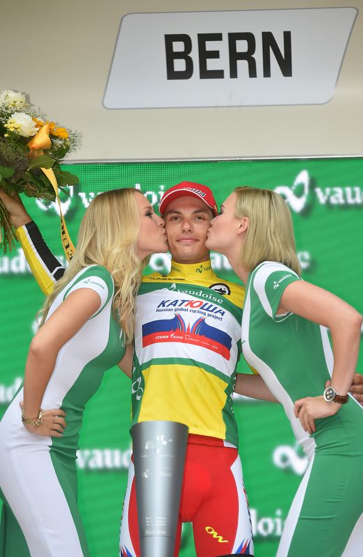 The 2015 Tour de Suisse winner, Simon &Scaron;pilak (Katusha)