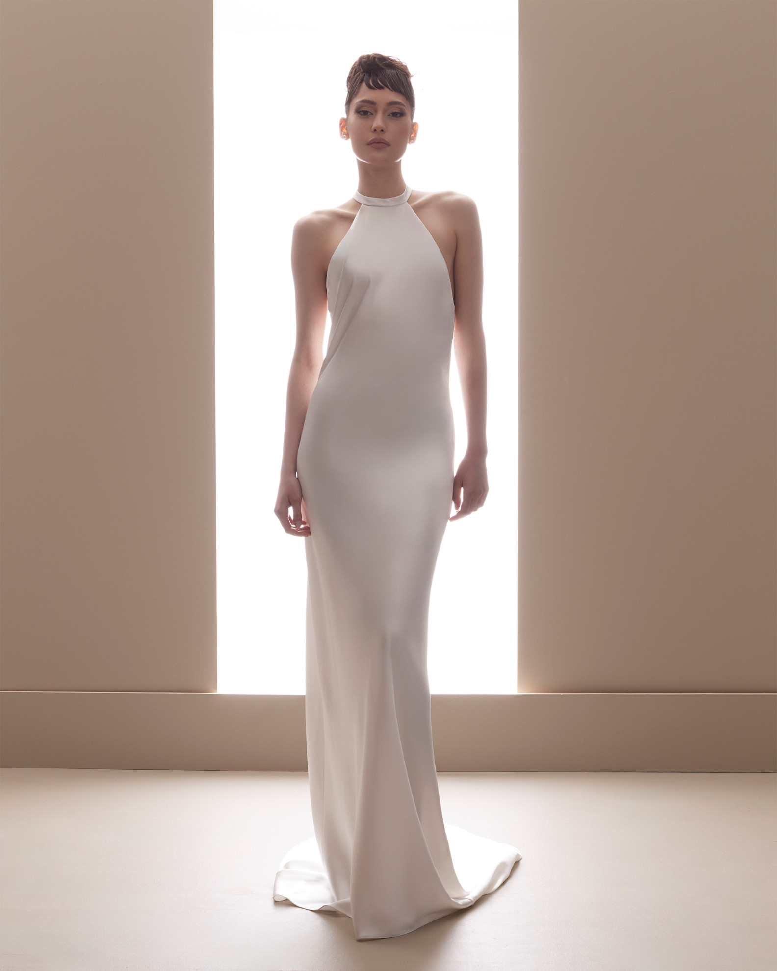 Photo of model wearing Francesca Miranda wedding dress.