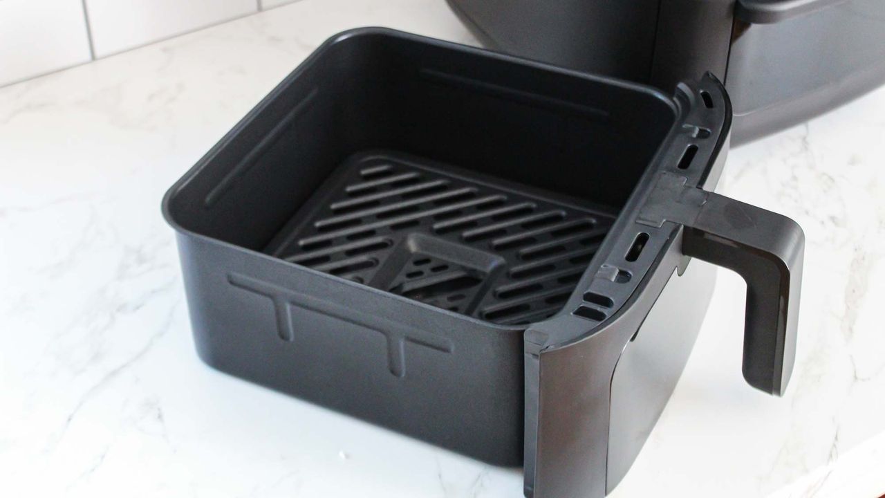Midea 11-Quart Two-Zone Air Fryer