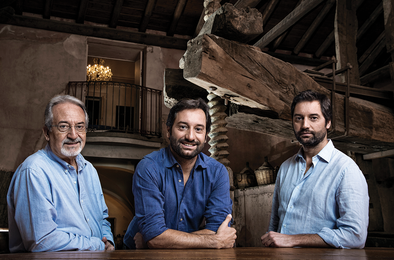 Antonio Benanti (centre, with father Giuseppe and brother Salvino)
