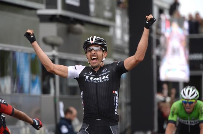 Fabian Cancellara (Trek) timed his effort perfectly to out-sprint the breakaway