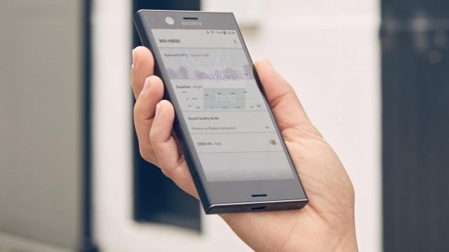 The Sony Xperia XZ1 looks to have a typically Sony design, with large bezels