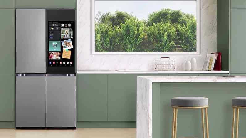 Samsung's high-tech FamilyHub refrigerator is $1,900 off for Memorial ...