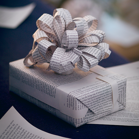 newspaper strips wrapping gift ideas