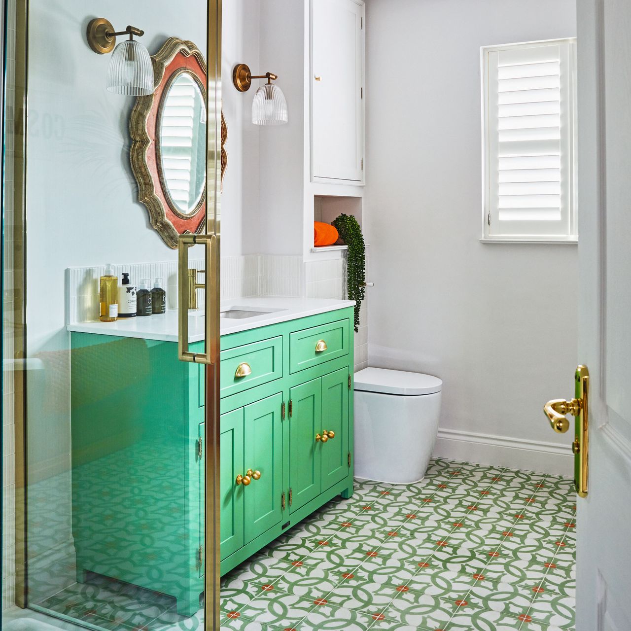 Small bathroom shower ideas – clever ways to work in a shower | Ideal Home