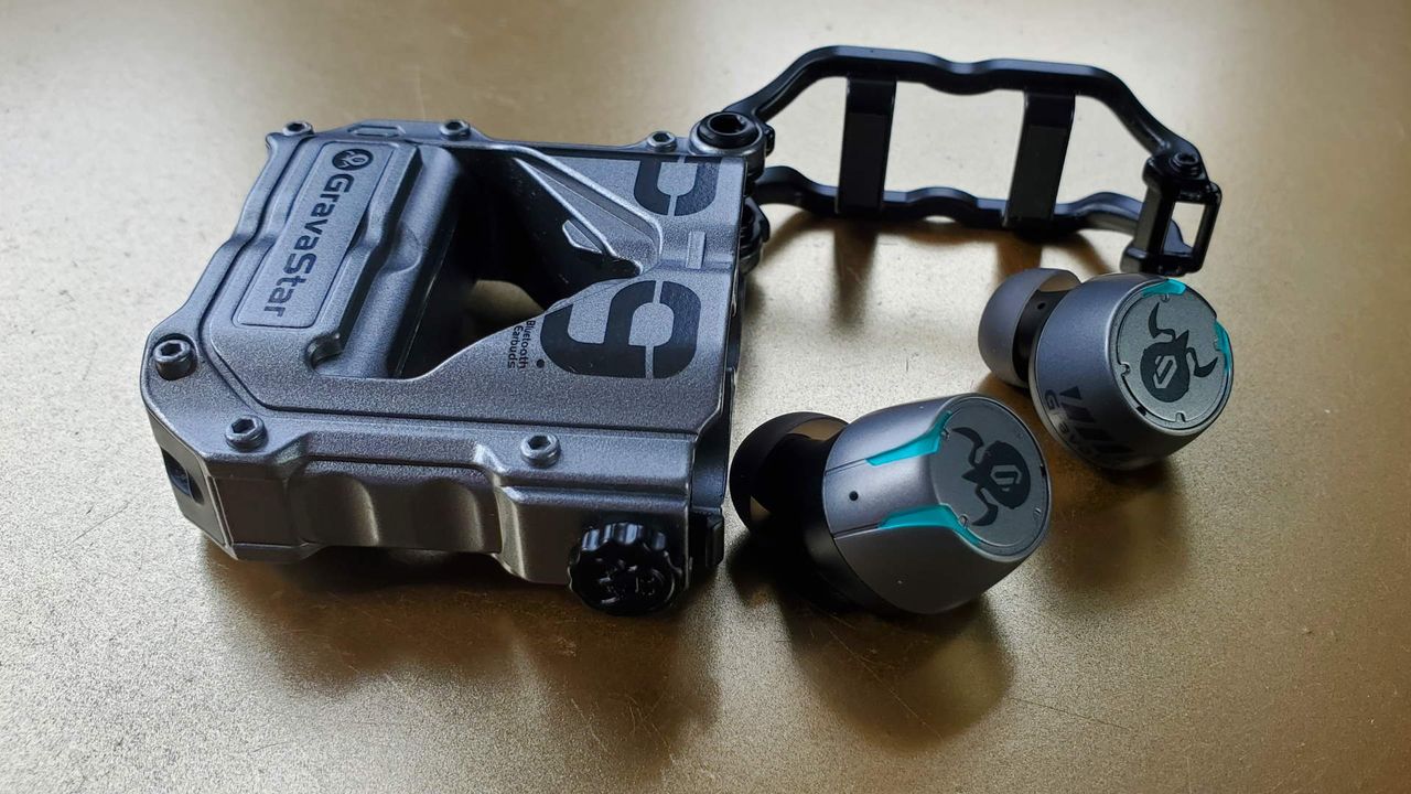 Gravastar Sirus Pro wireless earbud review | PC Gamer