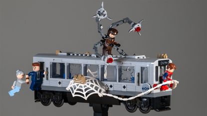 Lego Spider-Man vs. Doc Ock Subway Train Scene (76321) 3/4 view 
