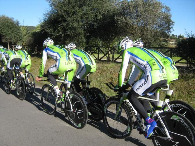The 2014 Cannondale kit will again be green and white with a vertical stripe