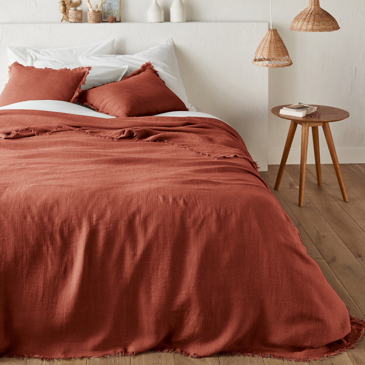 Linange Washed Linen Bedspread