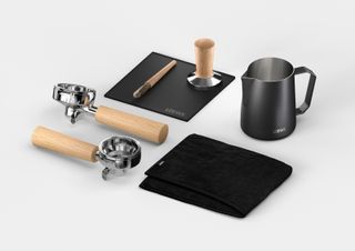 Accessories for the Loewe aura.pure coffee machine