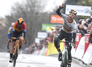 Max Schachmann wins stage 1 at Paris-Nice