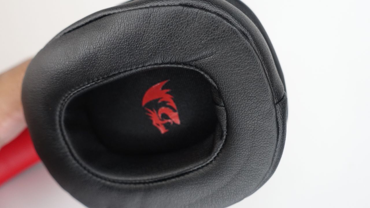 Redragon H510 Zeus 2