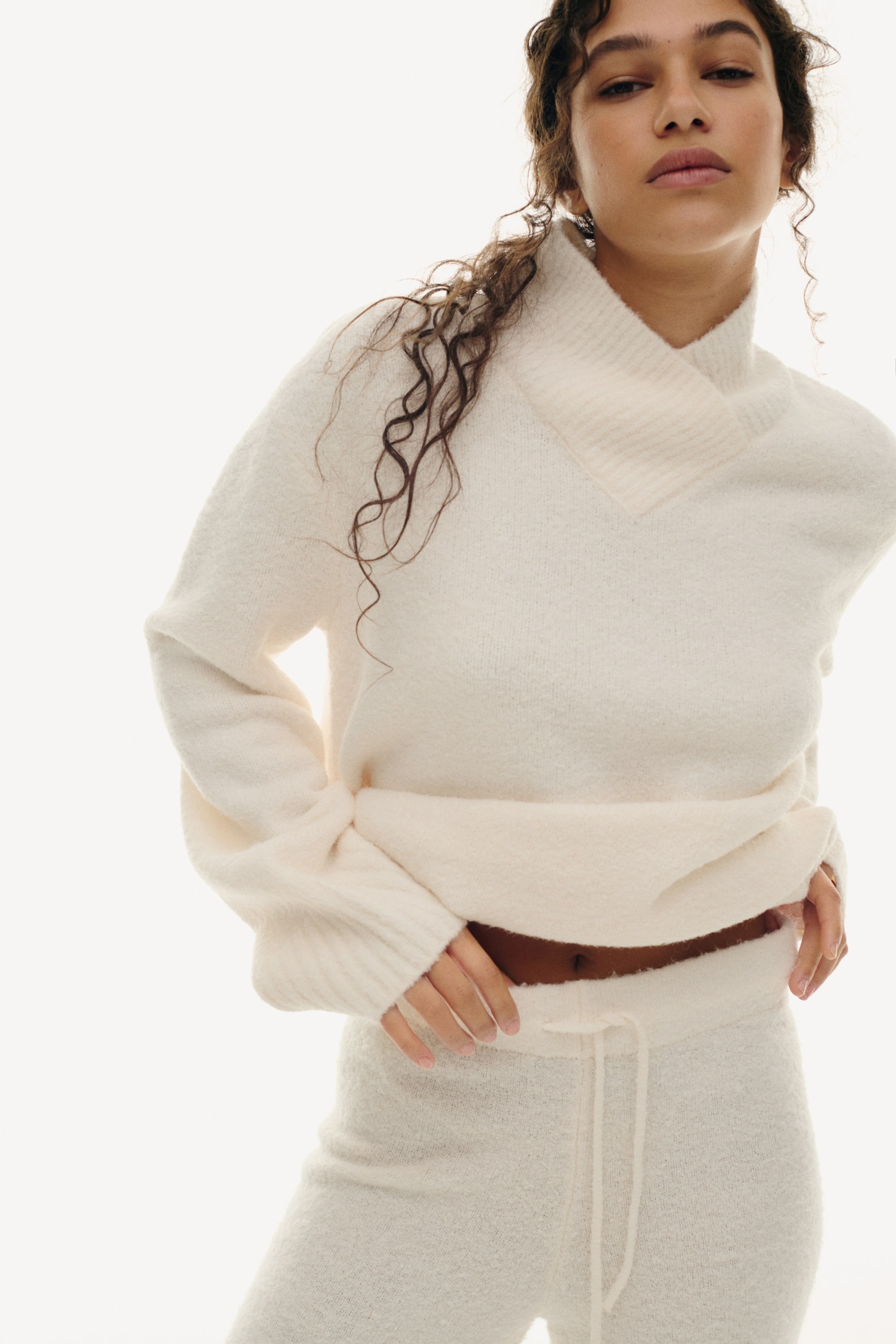Wool-Blend V-Neck Jumper - Cream
