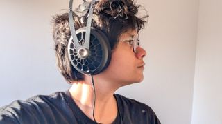 Meze 105 AER headphones