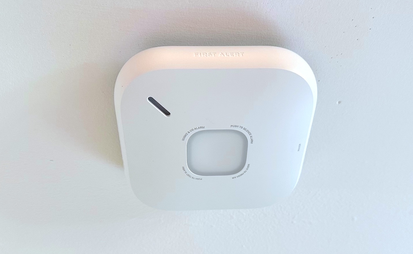 First Alert SC5 Battery Smart Smoke &amp;amp; Carbon Monoxide Alarm