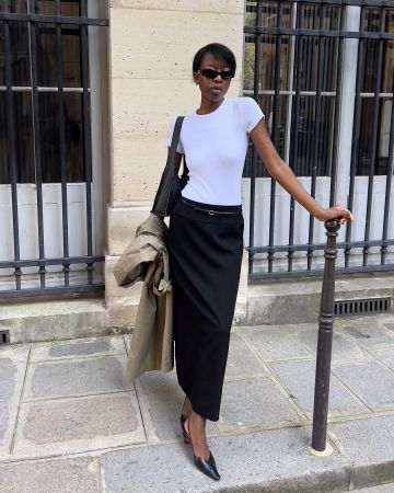 The Pretty Shoe Trends French Girls Wear With Jeans and Skirts | Who ...