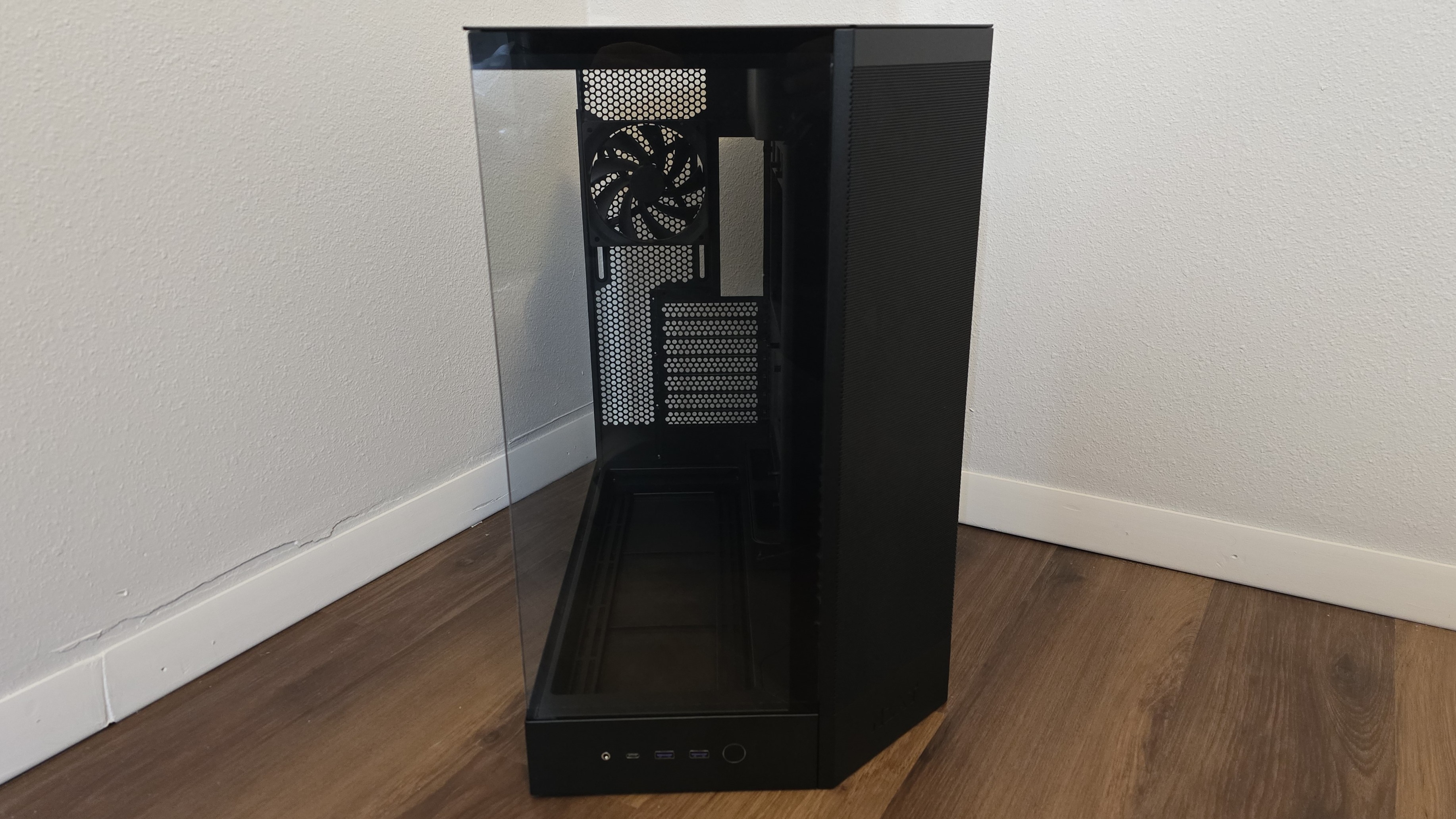 NZXT H9 Flow (2025) Case