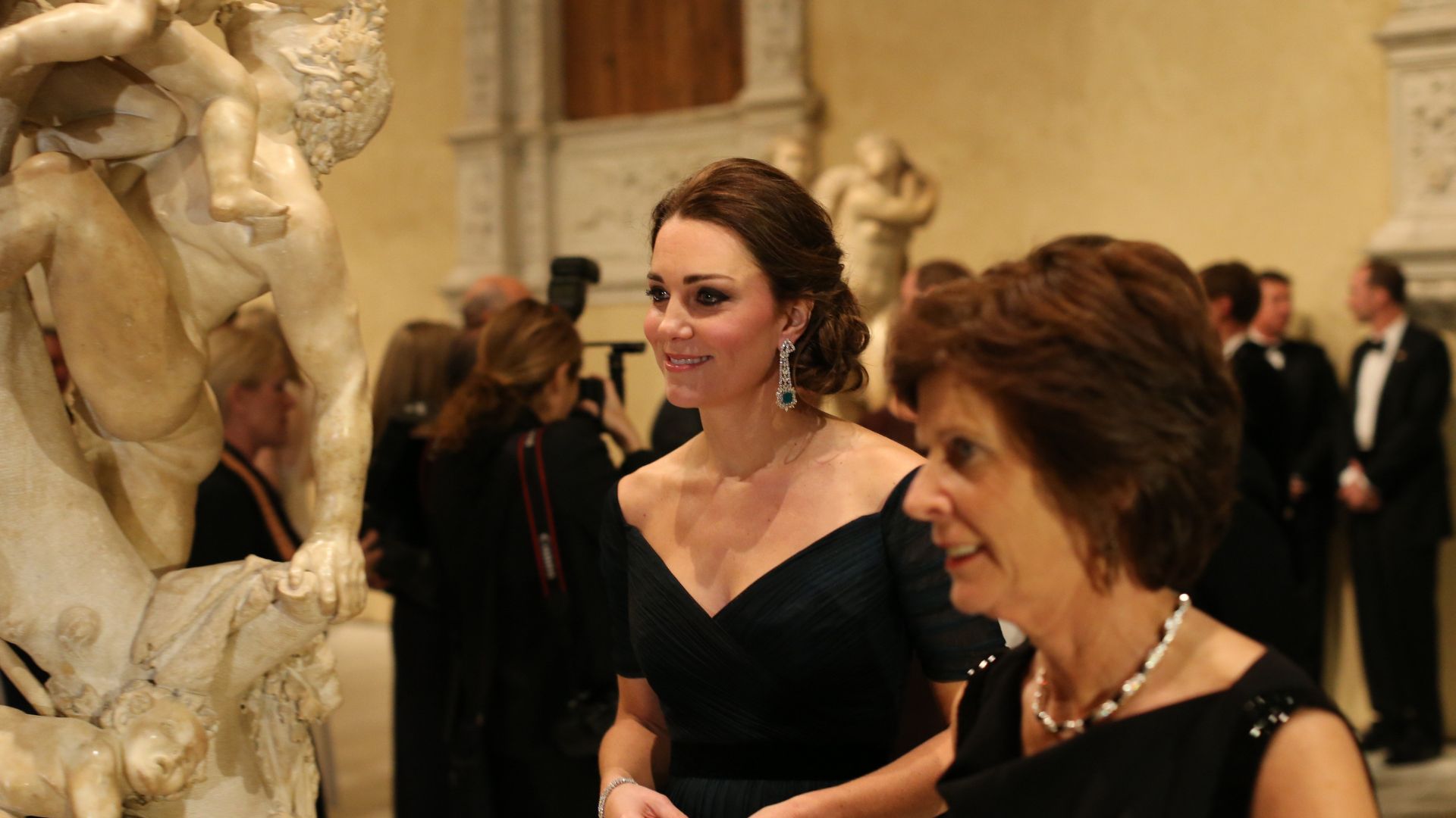 Kate Middleton looking at artwork in New York